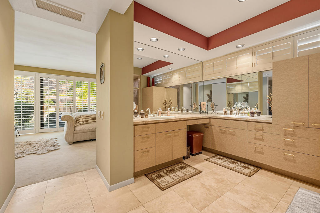 Mountain Cove - Residential