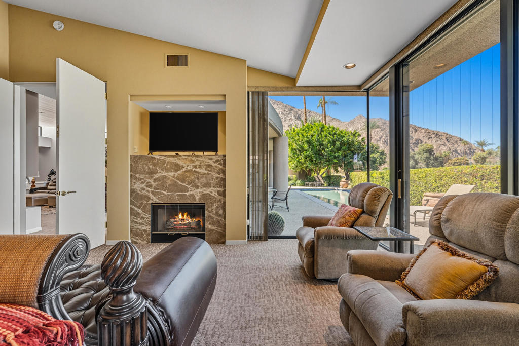 Mountain Cove - Residential