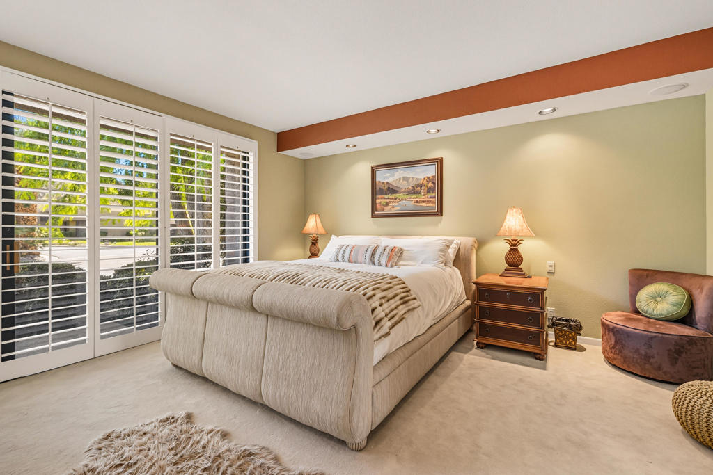 Mountain Cove - Residential