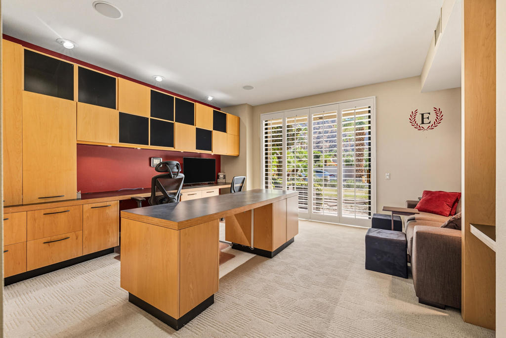 Mountain Cove - Residential