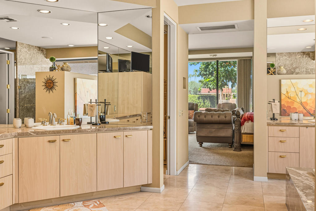 Mountain Cove - Residential