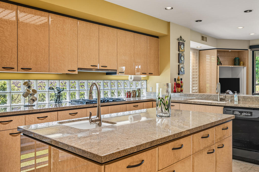 Mountain Cove - Residential