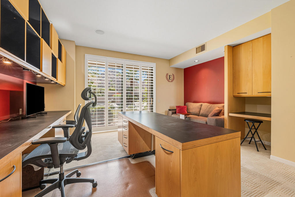 Mountain Cove - Residential