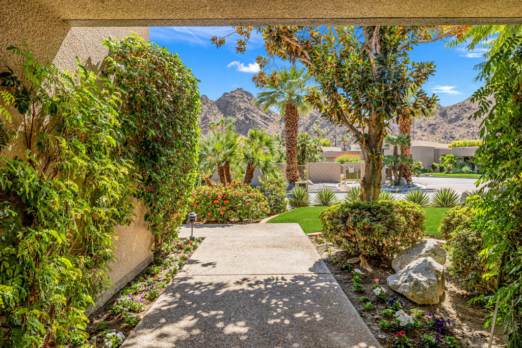 Mountain Cove - Residential