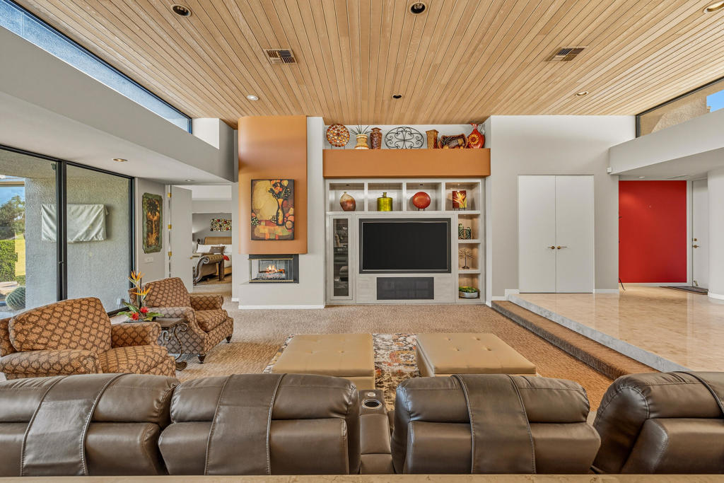 Mountain Cove - Residential