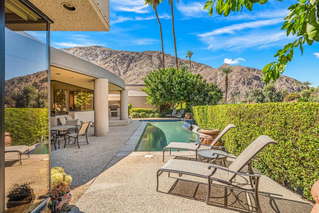 Photo of 77720 Cove Point Circle, Indian Wells, CA 92210 (MLS # 219136305DA)