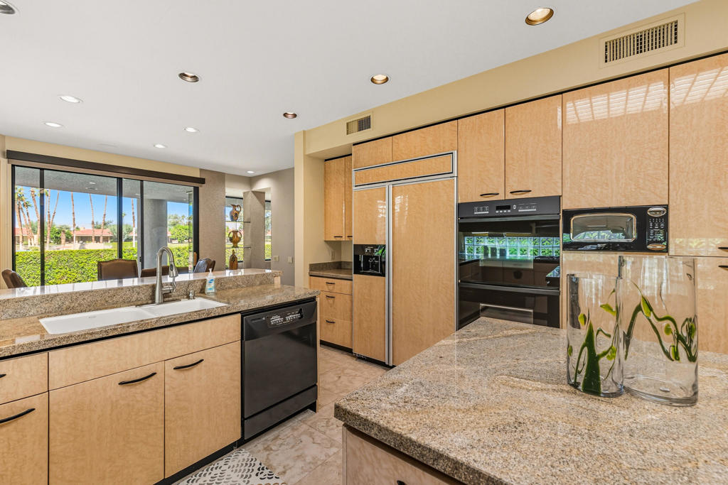 Mountain Cove - Residential