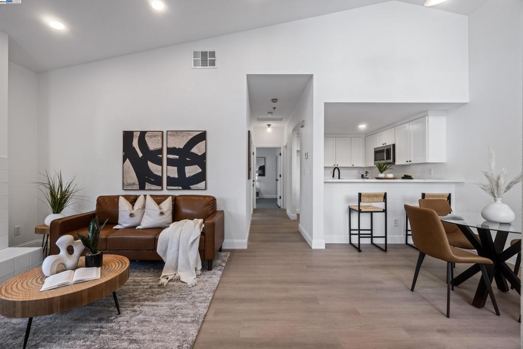 ASHLAND - Residential