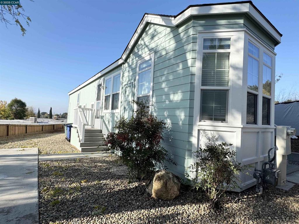 91 Terrace Ct