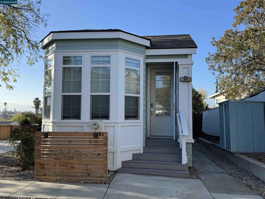 91 Terrace Ct