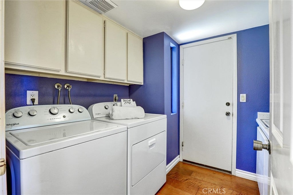 1 Saint Tropez, Newport Beach CA 92660 - Photo 34
