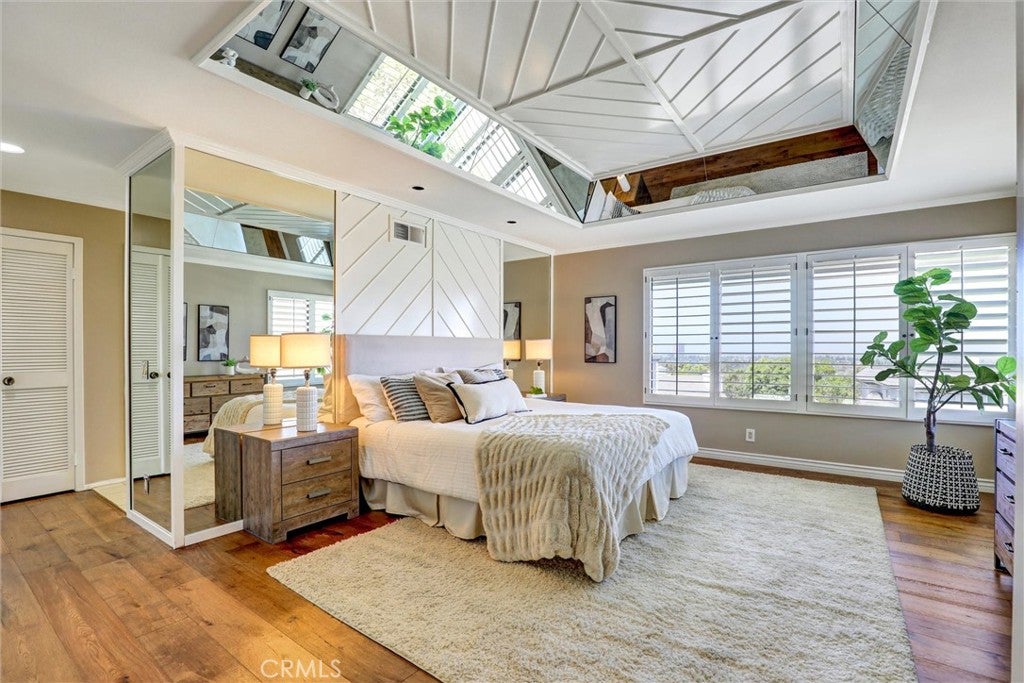 1 Saint Tropez, Newport Beach CA 92660 - Photo 36