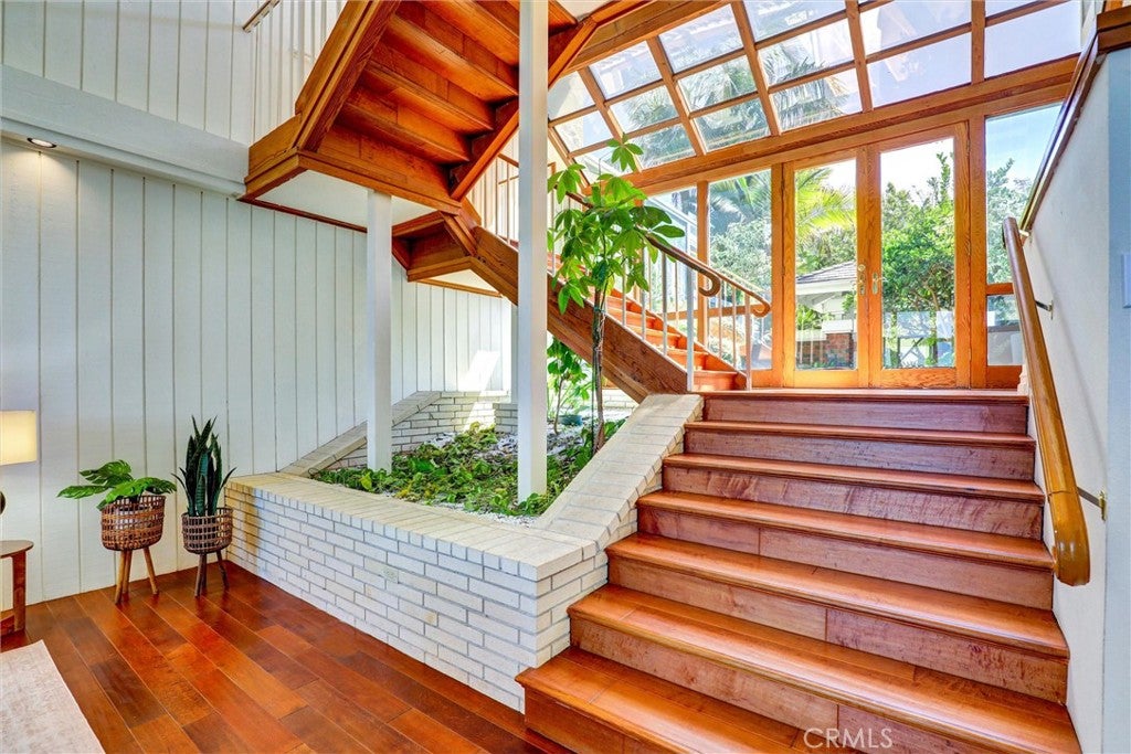1 Saint Tropez, Newport Beach CA 92660 - Photo 10