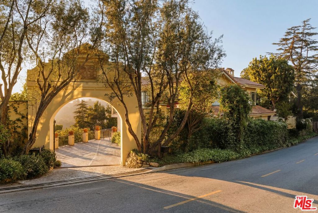 1401 Bel Air Road