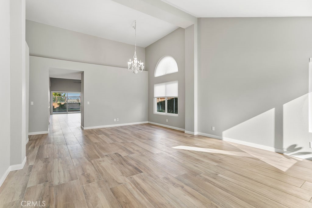 28645 Via Pasatiempo