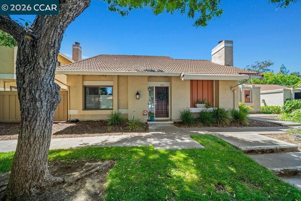 104 Candelero Pl