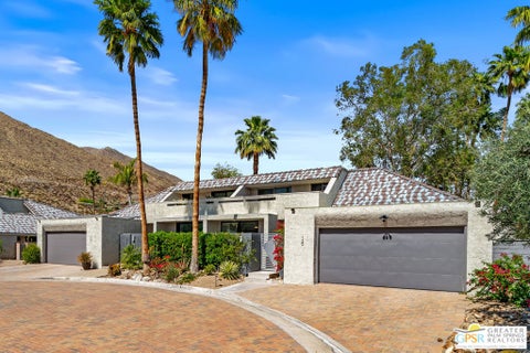Photo of 120 E Perlita Circle, Palm Springs, CA 92264 (MLS # 26999523PS)