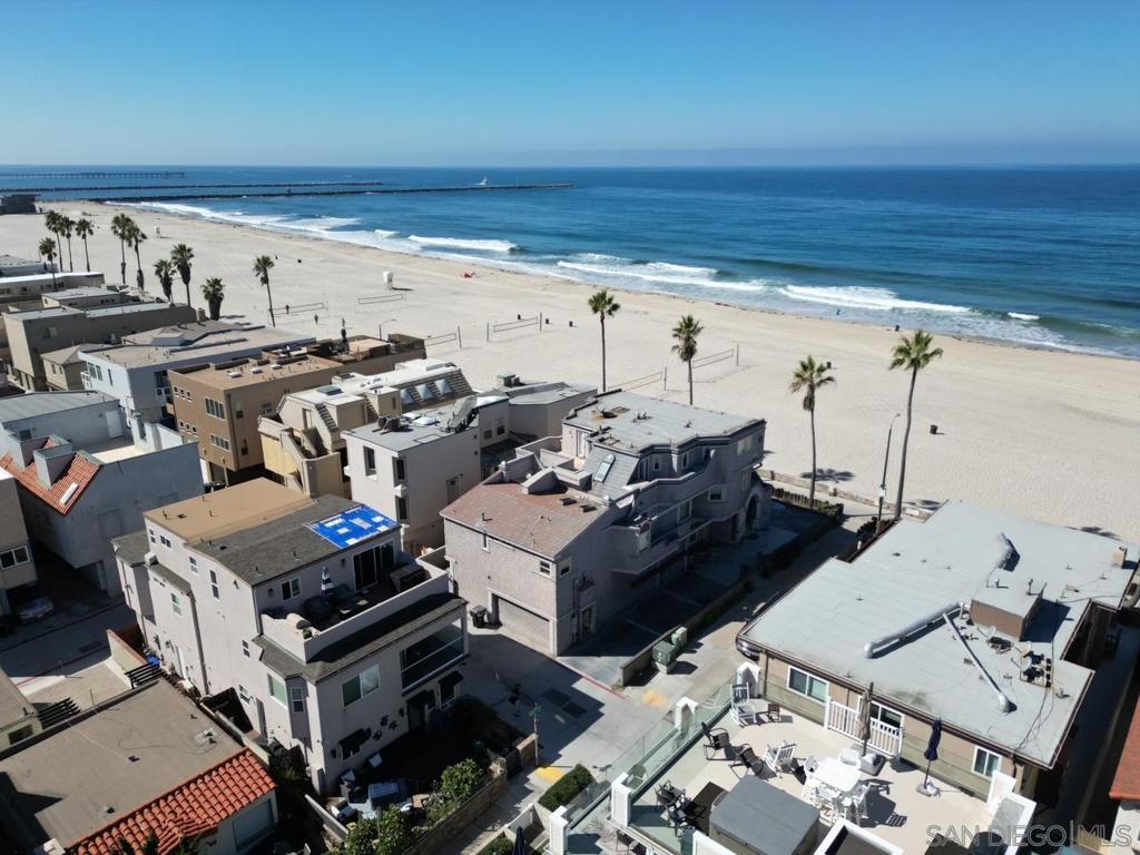 Mission Beach - Residential Income