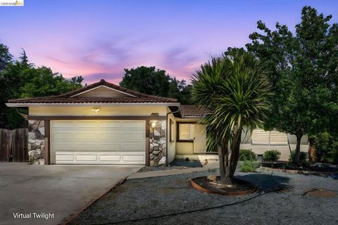 Photo of 1011 Morello Ave Ave, Martinez, CA 94553 (MLS # 41130814)