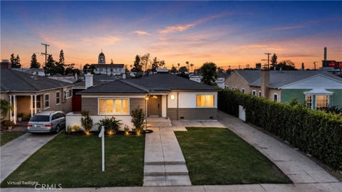 Photo of 8713 S 7th Avenue, Inglewood, CA 90305 (MLS # CV26204998)
