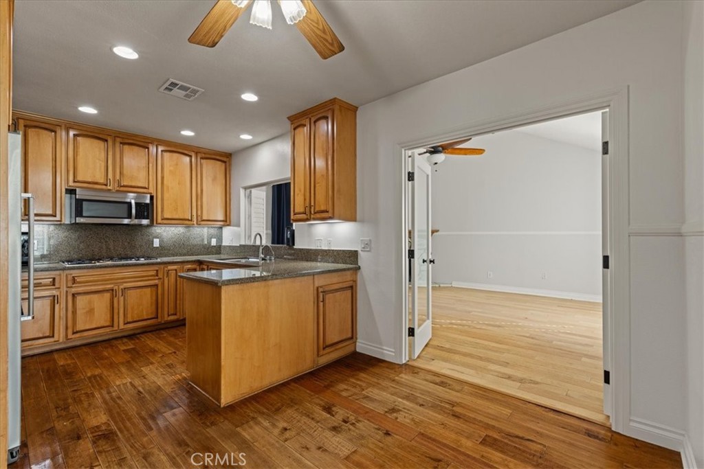 Bungalows (BUNG) - Residential