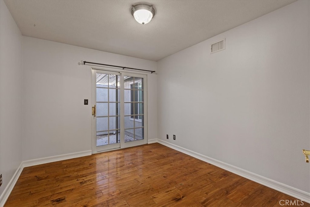 Bungalows (BUNG) - Residential