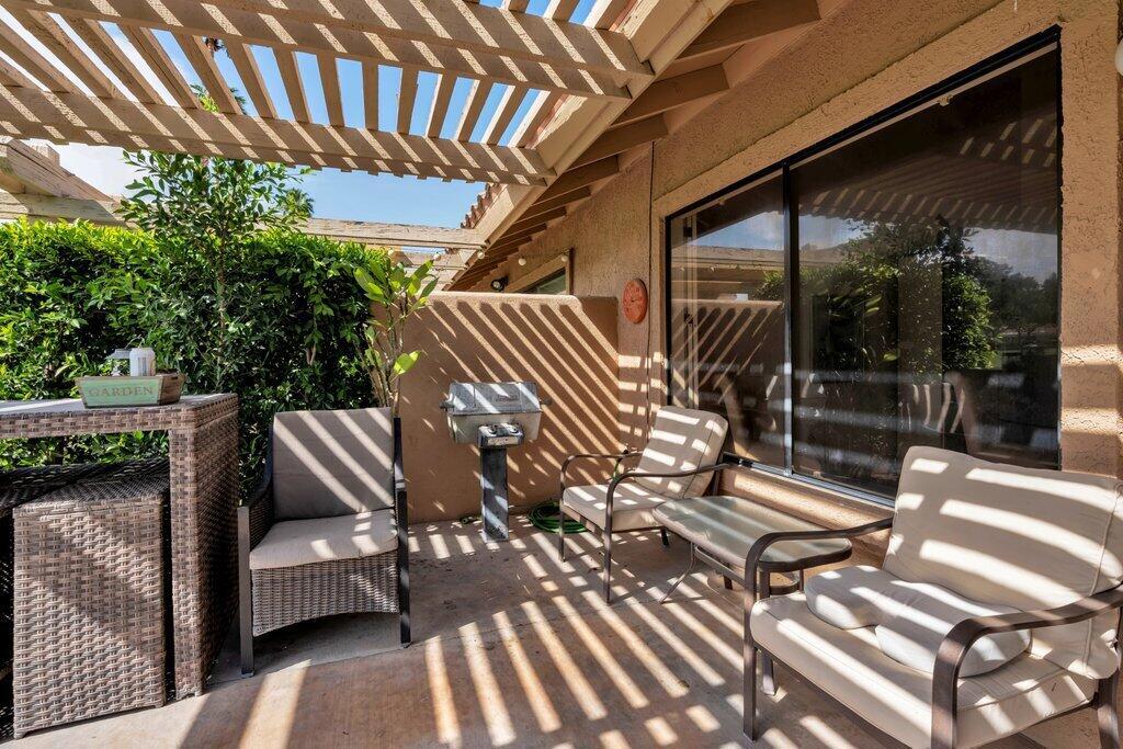 Woodhaven Country Cl - Residential