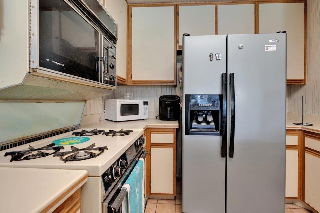 Woodhaven Country Cl - Residential