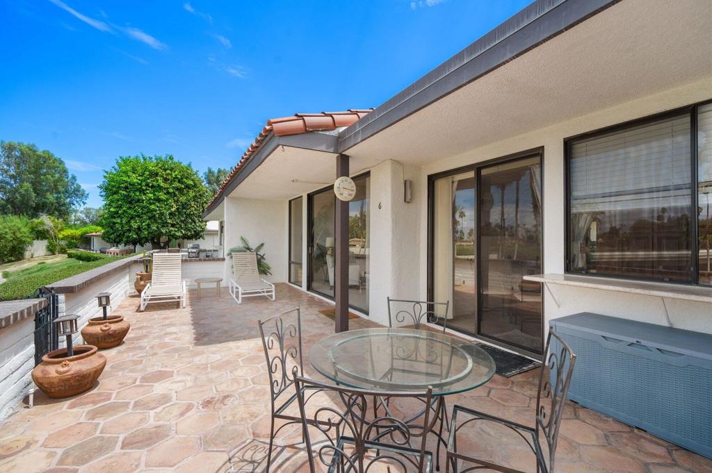 6 Palomas Drive