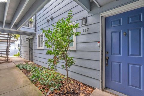 Photo of 367 Lighthouse Dr Dr, Vallejo, CA 94590 (MLS # 41115831) Photo of 367 Lighthouse Dr Dr, Vallejo, CA 94590 (MLS # 41115831)