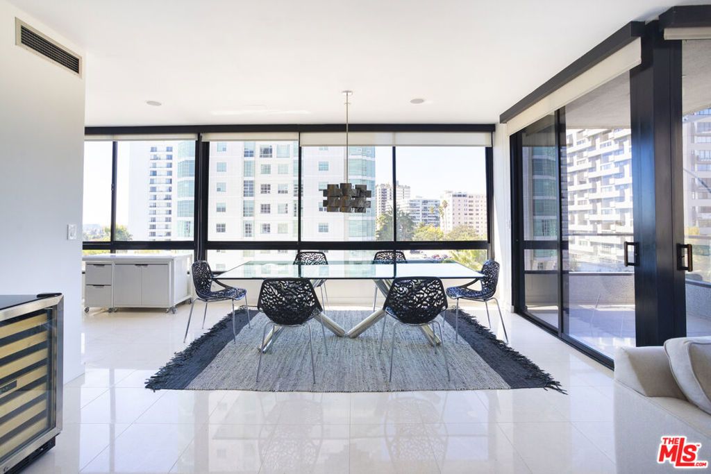 Photo of 10350 Wilshire Boulevard #702, Los Angeles, CA 90024 (MLS # 25605391)