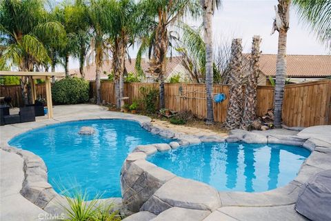 25321 Silverwood Menifee CA 92584