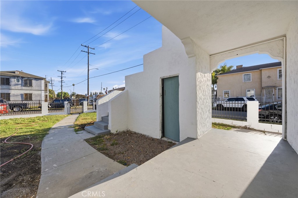 351 W Magnolia
