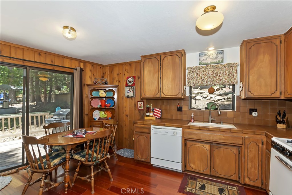 Twin Peaks (TWIN) - Residential