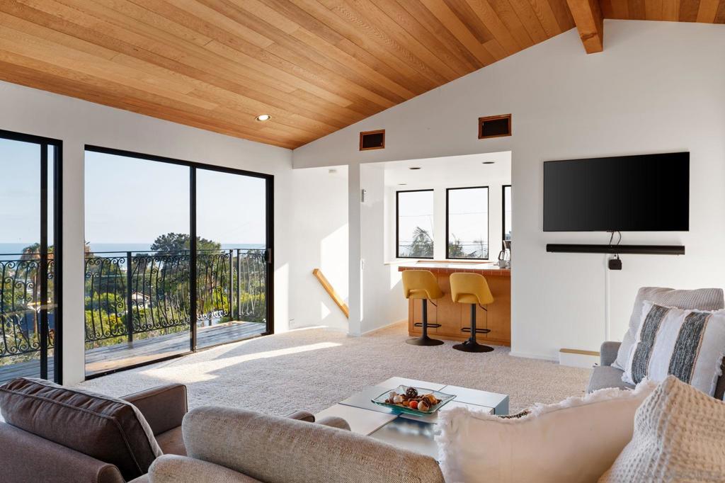 La Jolla - Residential Lease