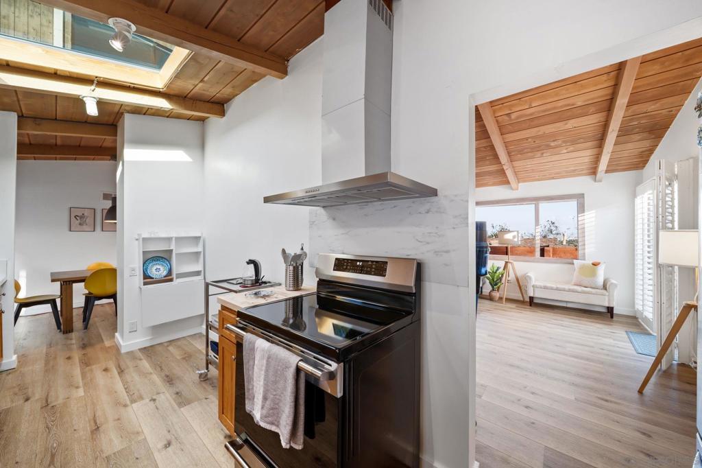 La Jolla - Residential Lease