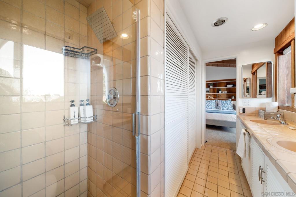 La Jolla - Residential Lease