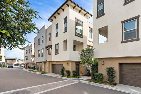 Photo of 2325 Verano Way Way, Vista, CA 92081 (MLS # 260007179SD)