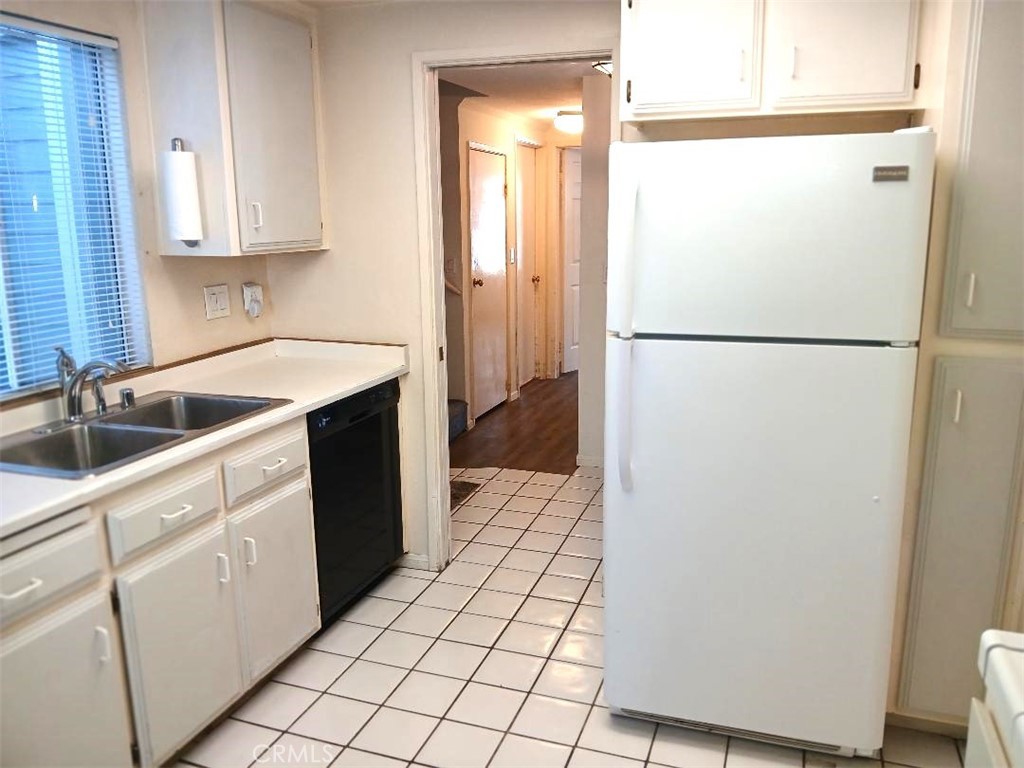 Knowleton Manor - Residential