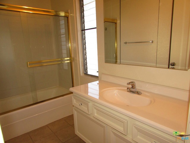 Catalina Grove - Residential Lease