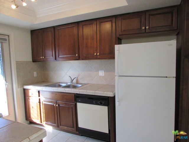 Catalina Grove - Residential Lease