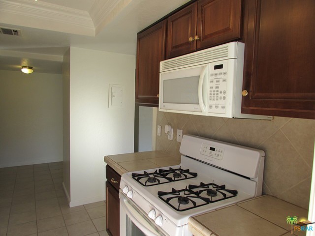 Catalina Grove - Residential Lease