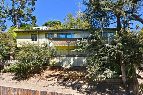 Photo of 367 W Avenue 42, Mount Washington, CA 90065 (MLS # SR26226635)