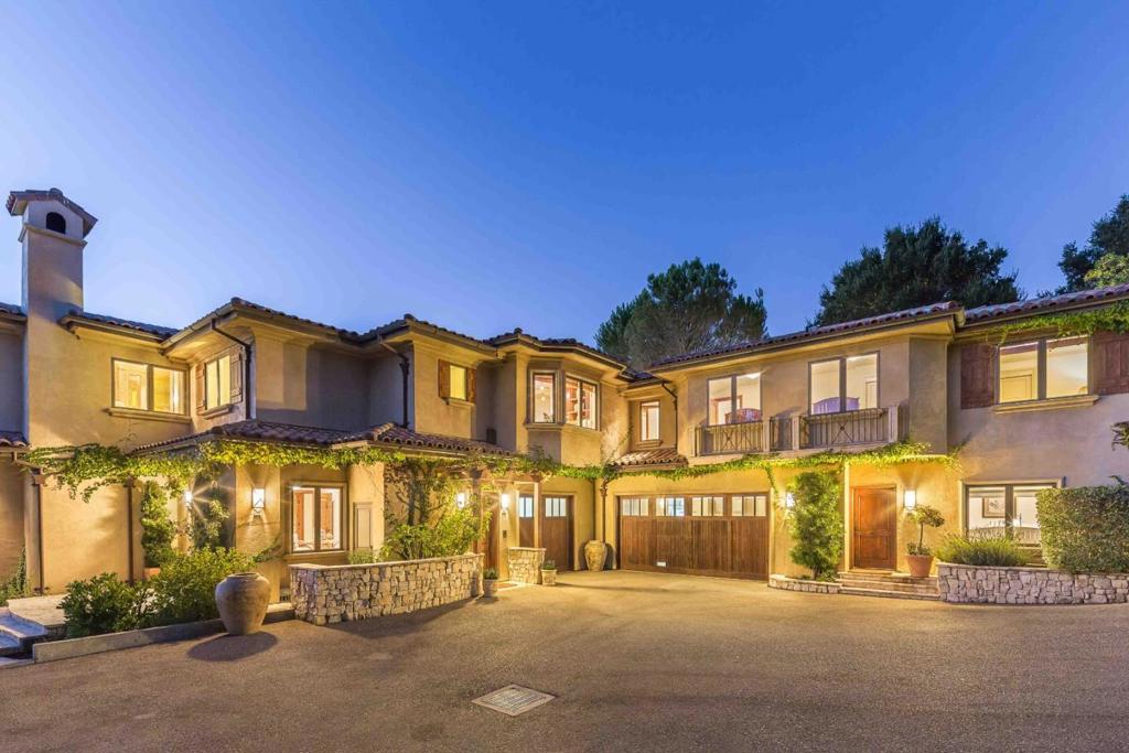 28500 Matadero Creek Lane
