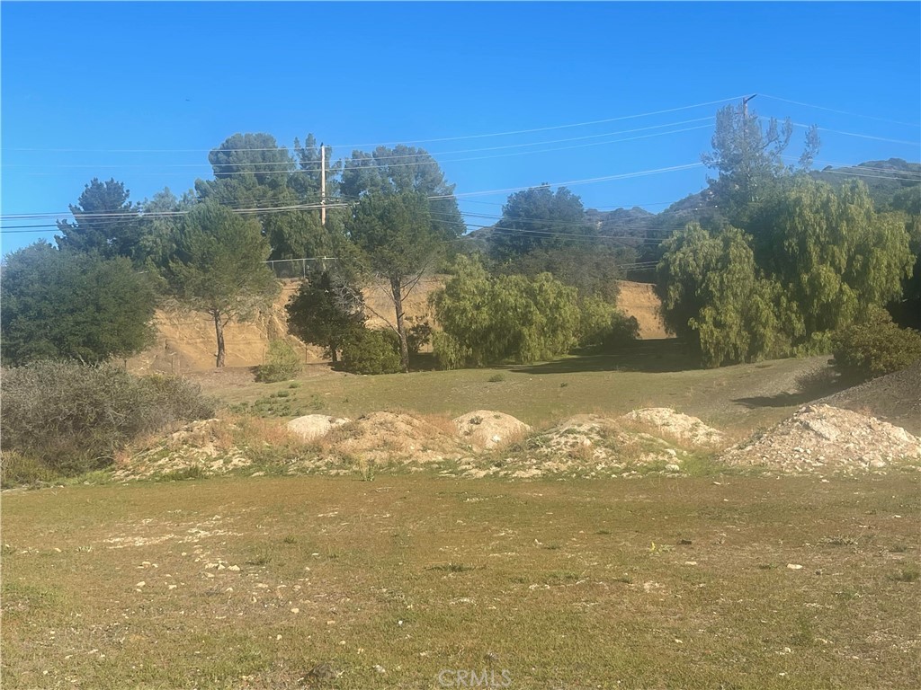 25066 Mulholland Hwy