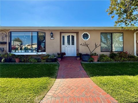 13451 St. Andrews Dr M5-124L Seal Beach CA 90740