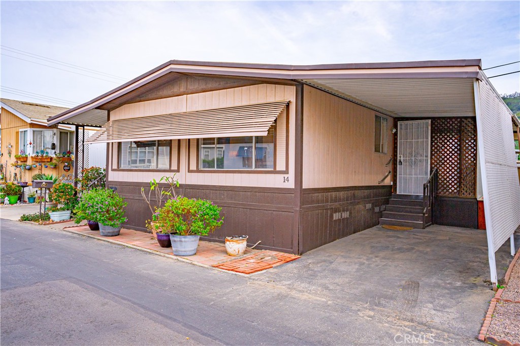 720 W Santa Maria Space 14