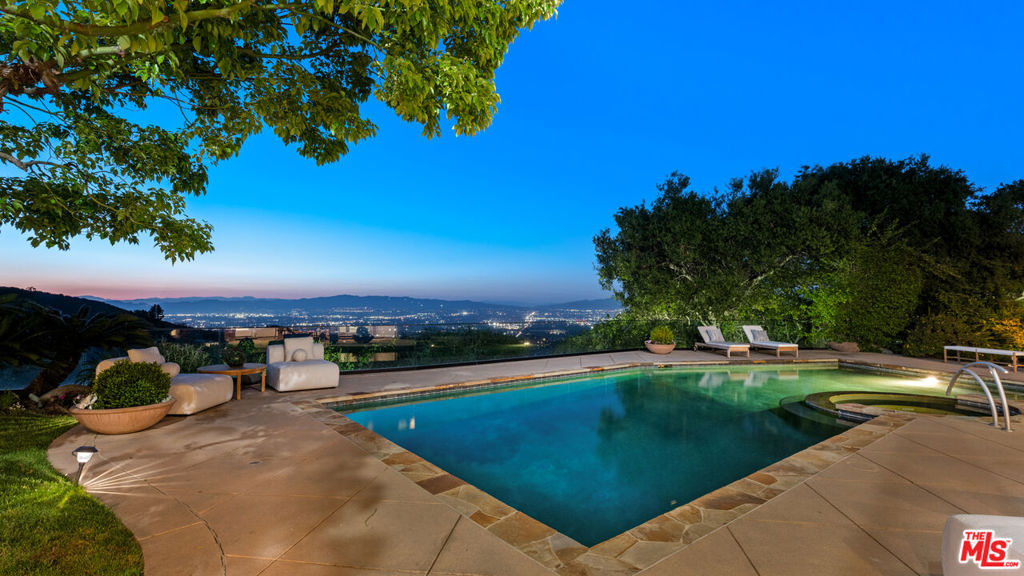 3123 Stone Oak Drive