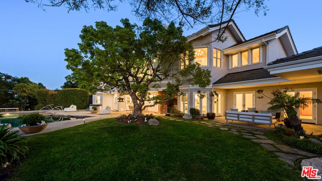 3123 Stone Oak Drive