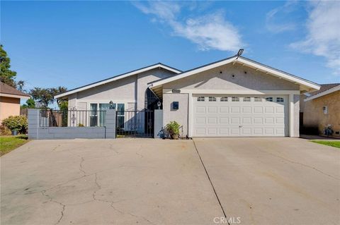 8215 Sandy Paramount CA 90723